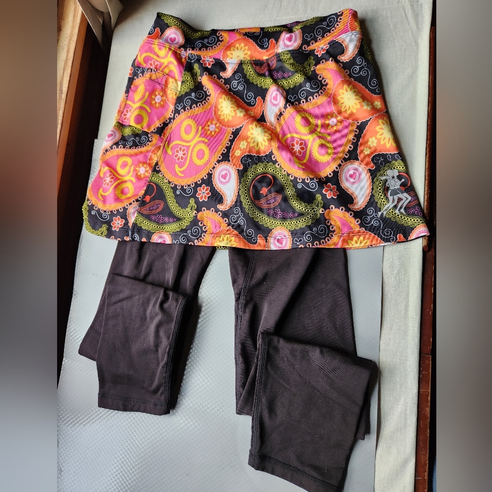 Running Skirts Fleece leggings with attached skirt.